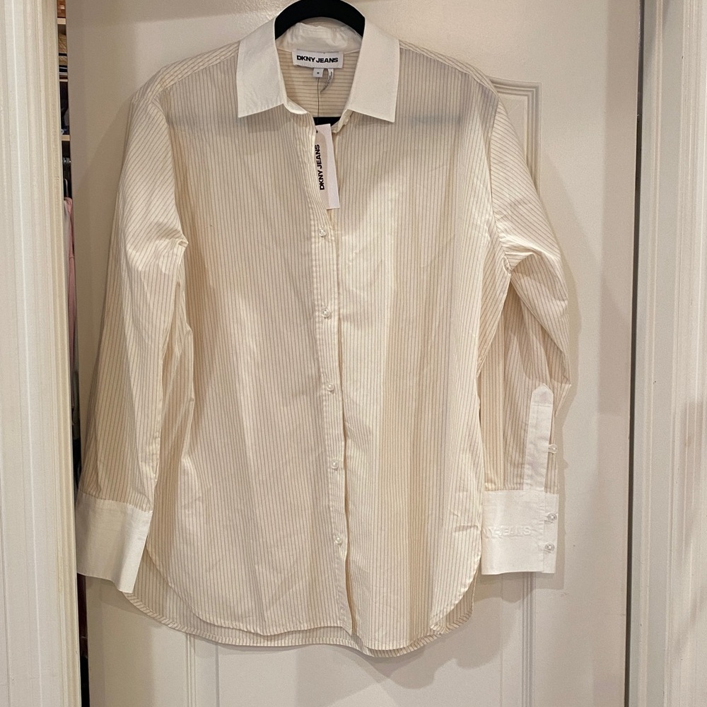 DKNY Jeans
Women's Long Sleeve Striped Collared Shirt NWT - Picture 7 of 10
